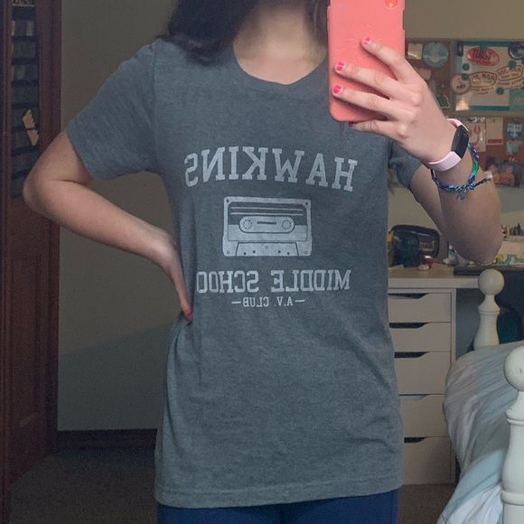 STRANGER THINGS AV CLUB TEE - Picture 1 of 1